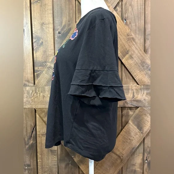 EUC Amaryllis Black Ruffle Sleeve Floral Embroidered Top Sz L - Picture 14 of 16